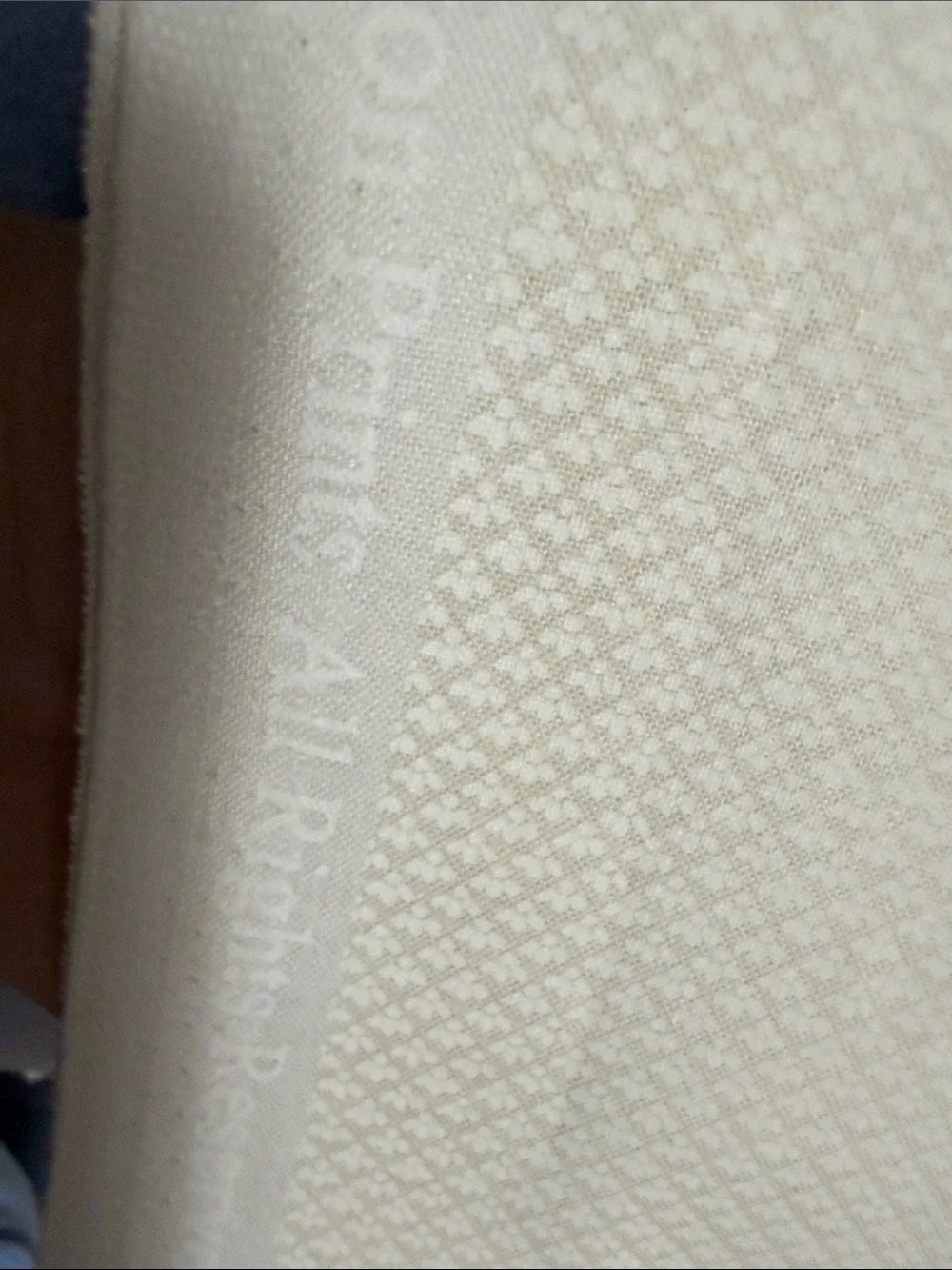 Wilmington Essential’s 1.5 yds cream white and yellow